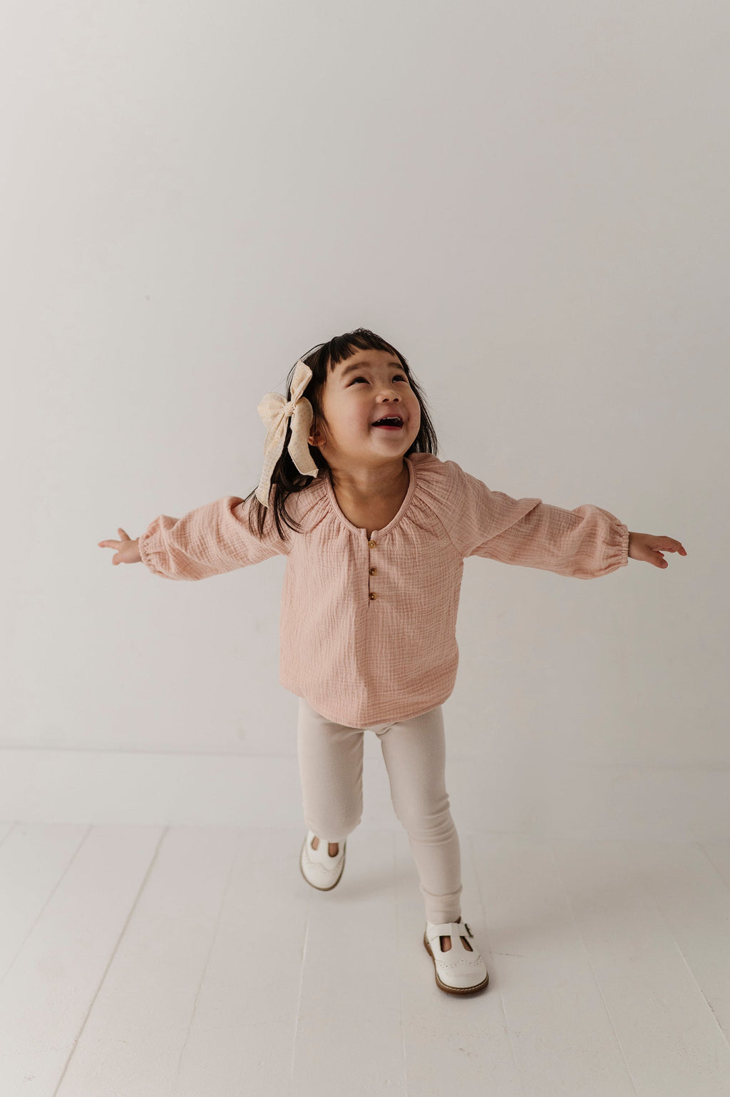 Girls Ribbed Leggings in Cream